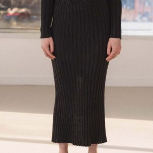 BaserangeMacau Skirt