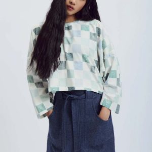 EVE GRAVELElwynn Top