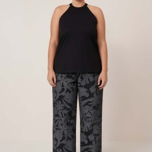 KowtowSurround Top - Black